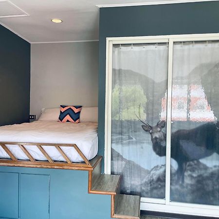 海中天旅店 Sea Of The World B&B Kenting Buitenkant foto